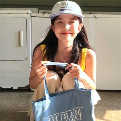 校对女孩河野悦子